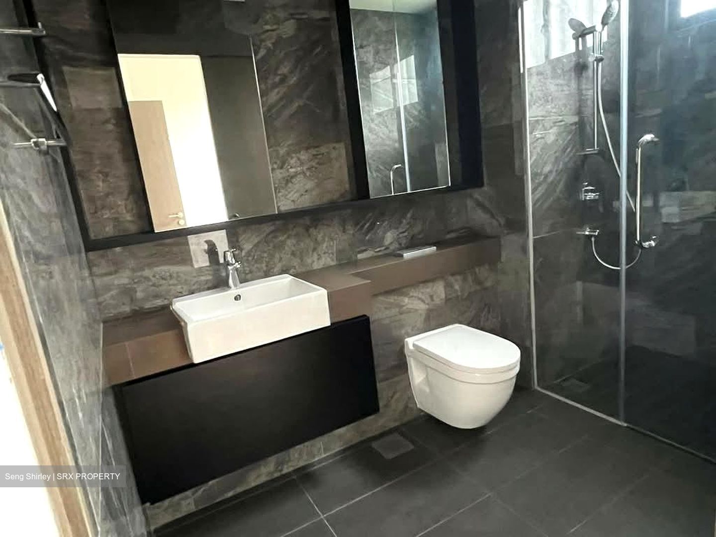 Affinity At Serangoon (D19), Terrace #573167961
